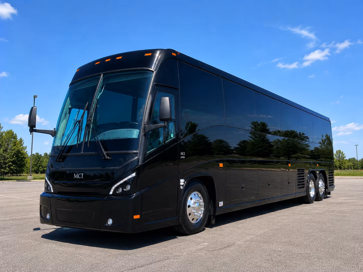 shuttle guests between sunnyvale hotels and your wedding venue with ease